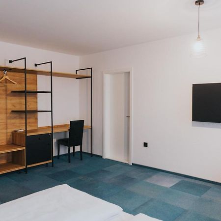 Arena Bakarni Hotell Brčko Exteriör bild