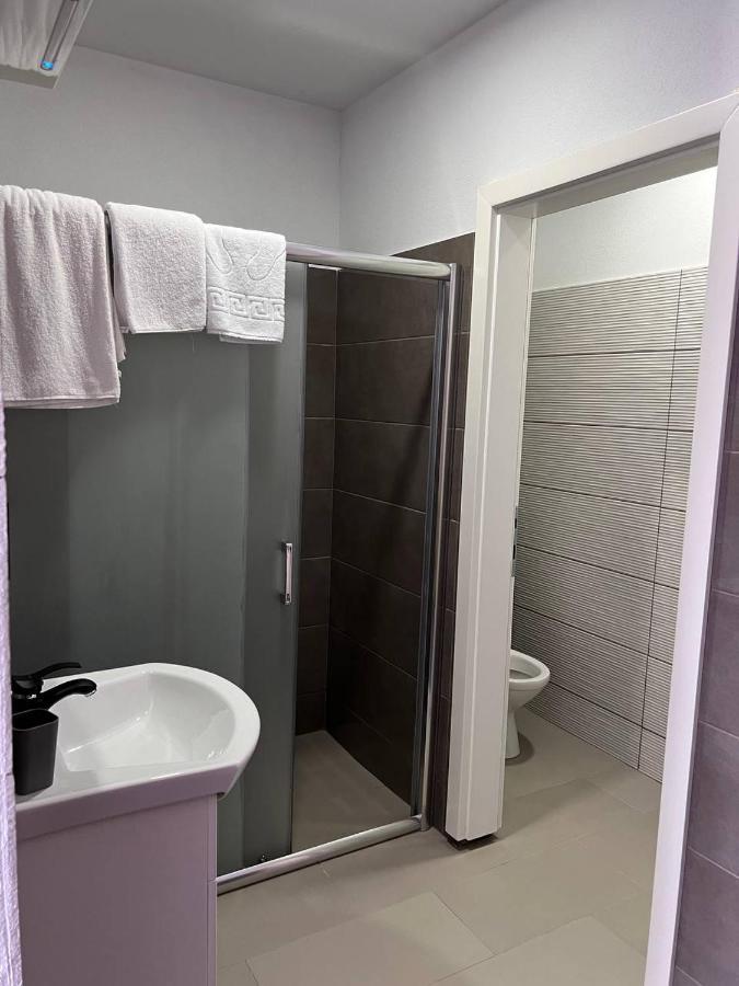 Arena Bakarni Hotell Brčko Exteriör bild
